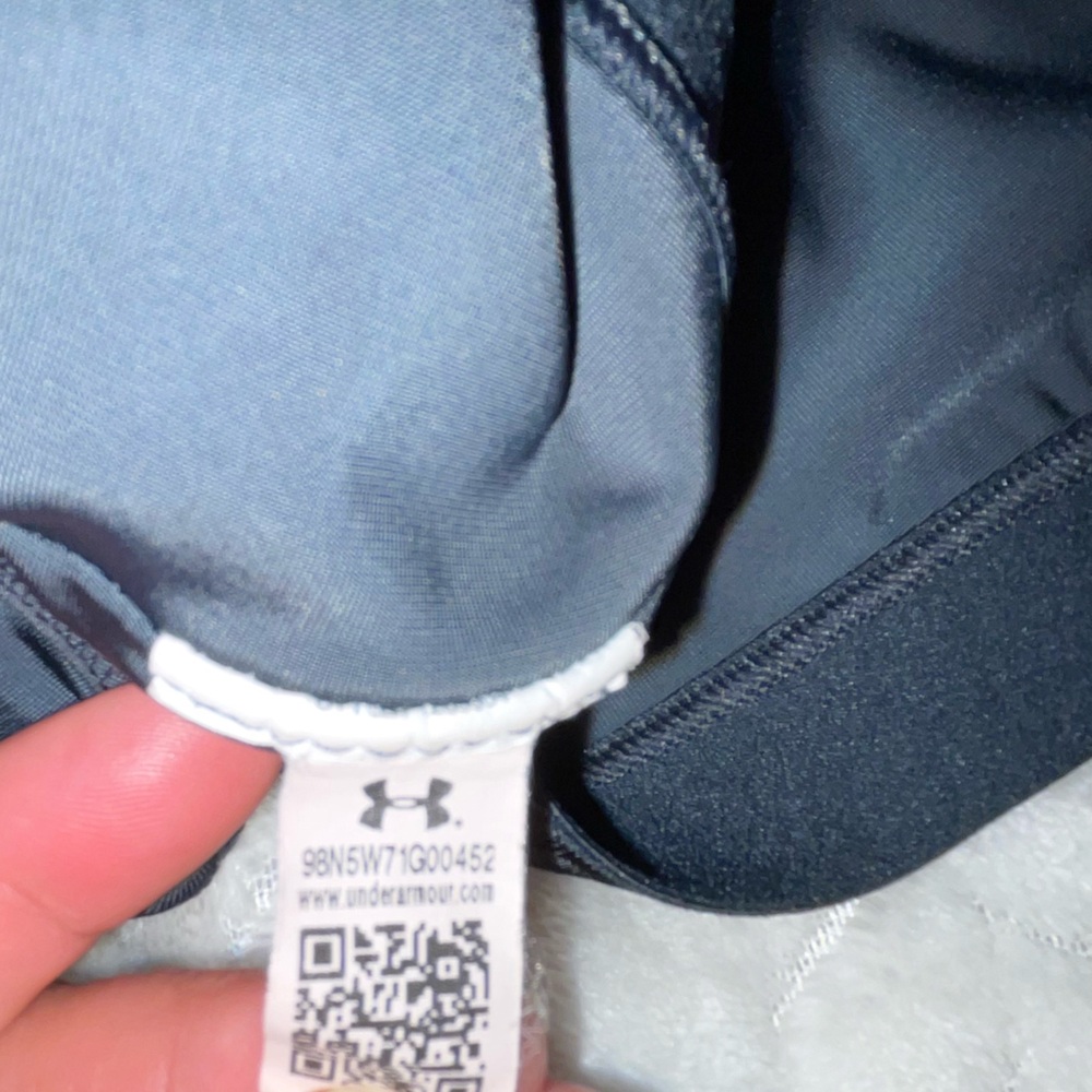 Under Armour Low Solid Racerback Sports Bra - Picture 6 of 6